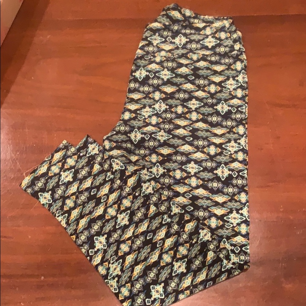 LulaRoe leggings size TC
